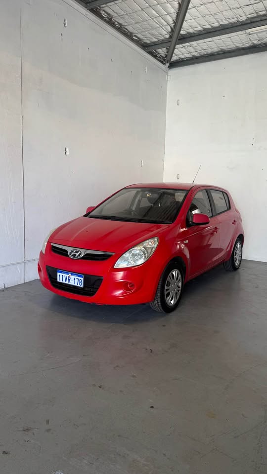 2012 Hyundai I20 (Red)