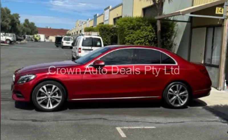 2015 Mercedes-Benz C200 W205 4D Sedan